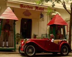 The museum site belongs to the popular HRH group which also accompanies the restaurant and garden hotel adjoining the museum for the visitors.